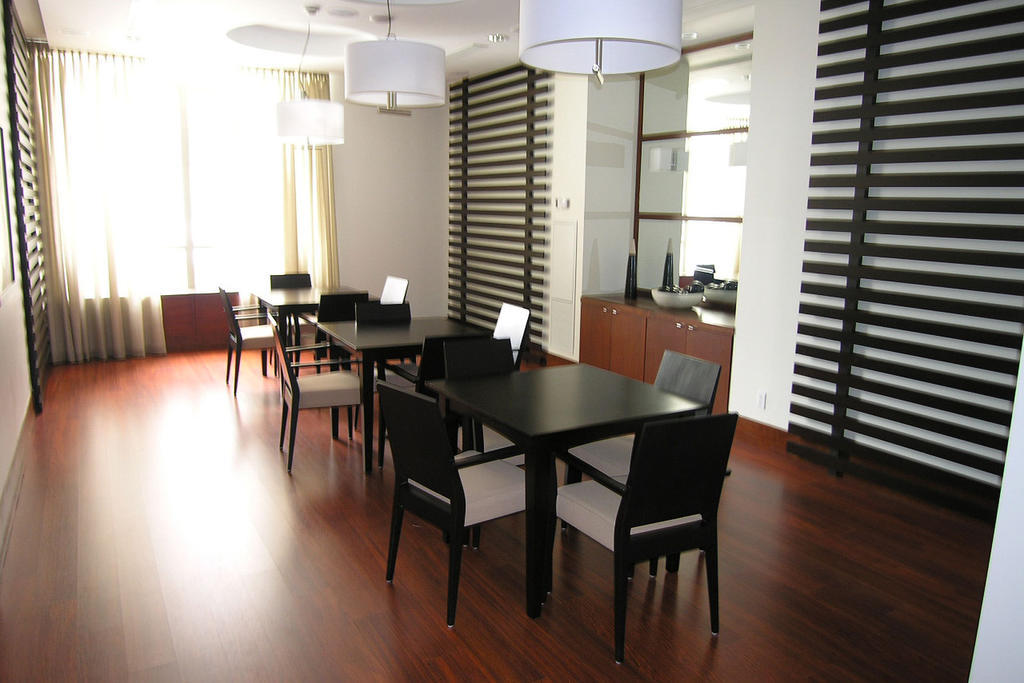 מיסיסאוגה Napa Furnished Rental Apartments Square One חדר תמונה